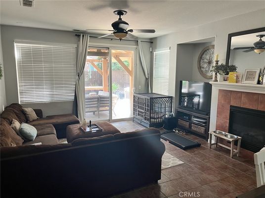 Fireplace, Interior, Living room
