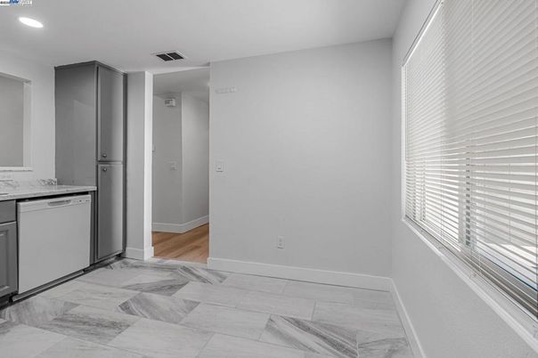Interior, Kitchen, Marble, Recessed Lighting