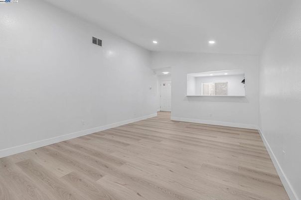 Empty room, Interior, Recessed Lighting, Wood Texture Flooring
