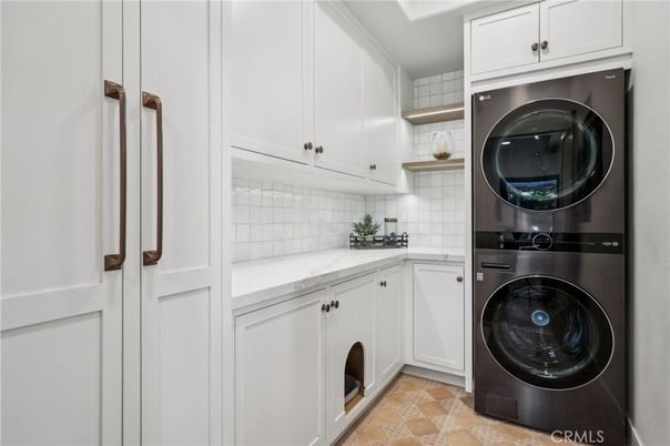 Interior, Kitchen, Washer