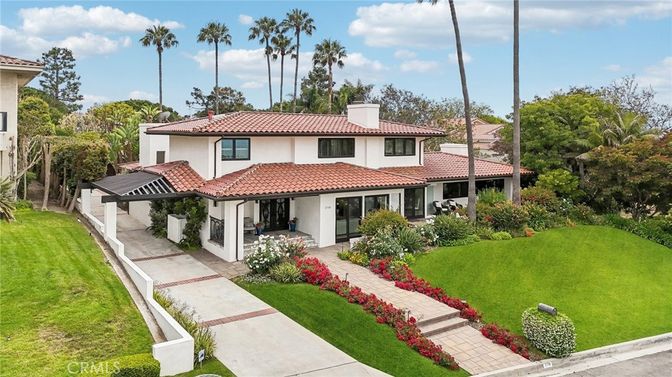 Backyard, Exterior, Facade, Mediterranean