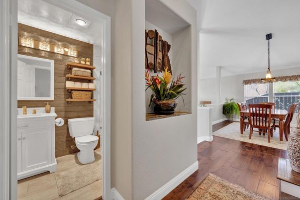Bathroom, Dining room, Interior, Pendant Lights, Recessed Lighting, Wood Texture Flooring
