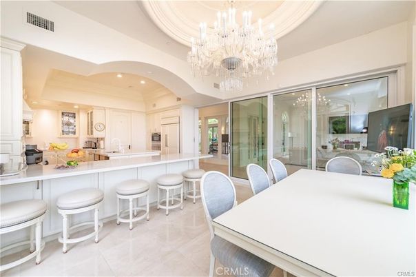 Chandelier, Dining room, Interior, Kitchen, Recessed Lighting