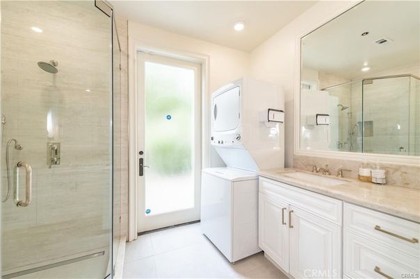 Bathroom, Glass Shower, Interior, Recessed Lighting, Washer