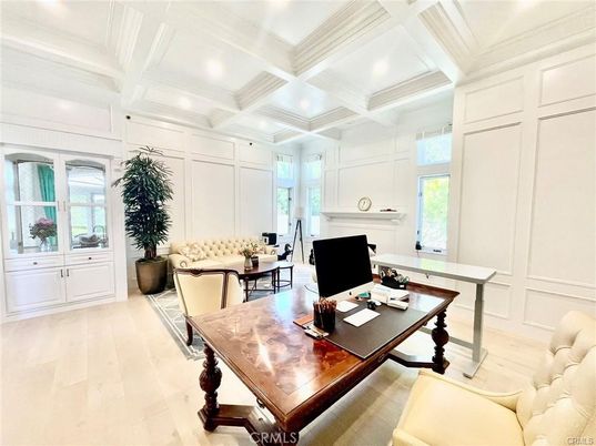 Home Office, Interior, Recessed Lighting, Wood Texture Flooring