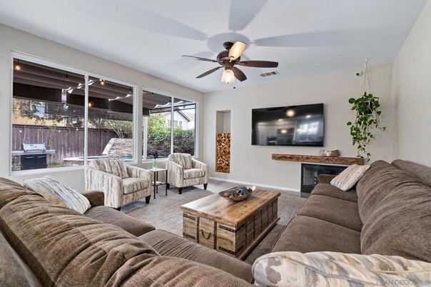 Fireplace, Interior, Living room