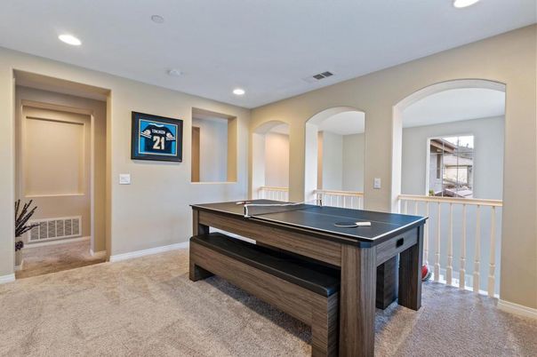 Game Room, Interior, Recessed Lighting