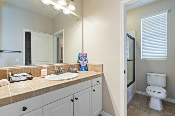 Bathroom, Interior, Tile Countertops