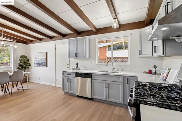 Dining room, Interior, Kitchen, Pendant Lights, Stainless Steel Appliances, Wooden Beams, Wood Texture Flooring