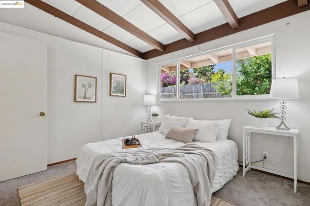Bedroom, Interior, Wooden Beams