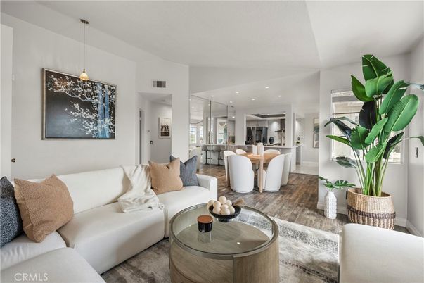 Dining room, Interior, Kitchen, Living room, Pendant Lights, Recessed Lighting, Stainless Steel Appliances, Wood Texture Flooring