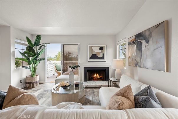 Fireplace, Interior, Living room