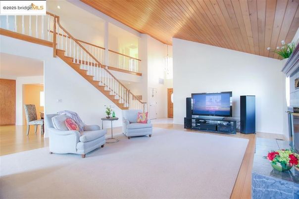Interior, Living room, Pendant Lights, Recessed Lighting, Wooden Ceilings, Wood Texture Flooring