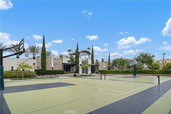 Exterior, Tennis Courts