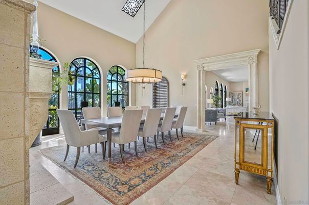 Chandelier, Dining room, Interior, Pendant Lights