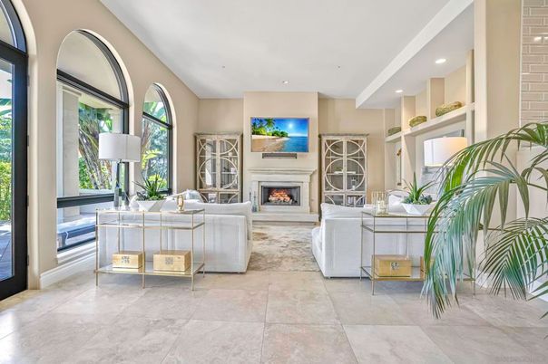 Fireplace, Interior, Living room, Recessed Lighting