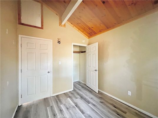 Empty room, Interior, Wooden Ceilings, Wood Texture Flooring