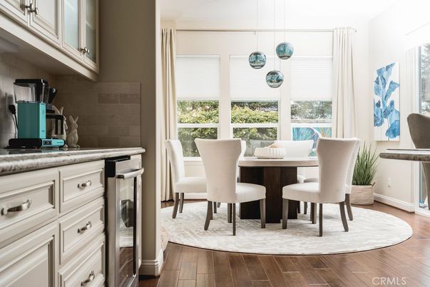 Dining room, Interior, Kitchen, Pendant Lights, Wood Texture Flooring