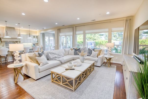 Interior, Kitchen, Living room, Pendant Lights, Recessed Lighting, Wood Texture Flooring