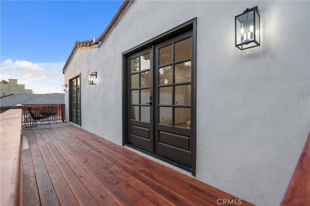 Exterior, Wood Texture Flooring