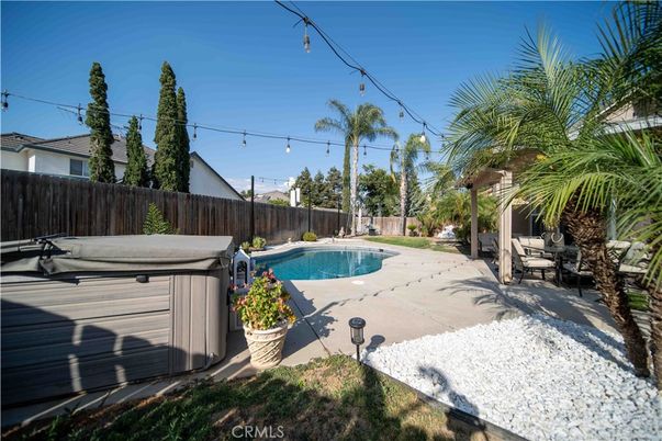Exterior, Hot Tub, Pool