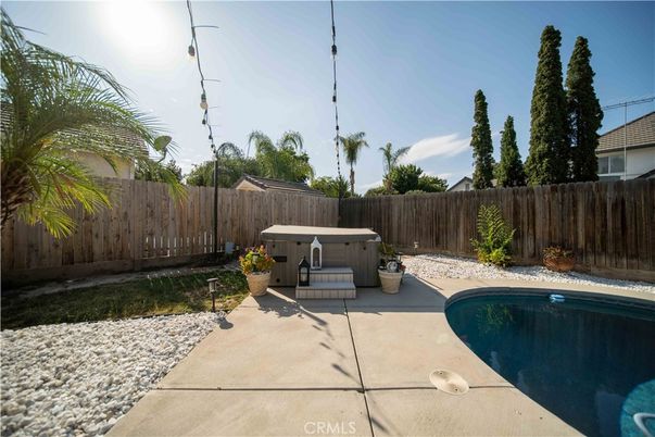 Exterior, Hot Tub, Pool