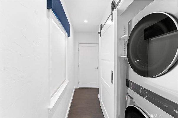 Interior, Recessed Lighting, Utility Closets, Washer, Wood Texture Flooring