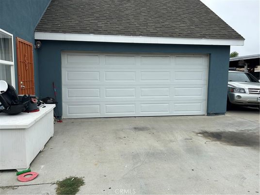 Detached Garage, Exterior