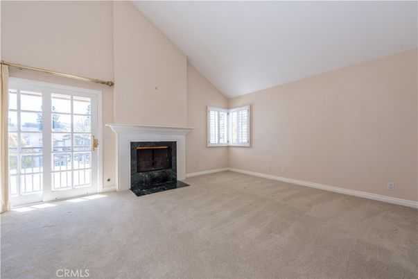 Empty room, Fireplace, Interior