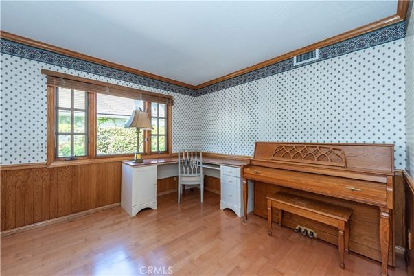 Home Office, Interior, Piano, Wood Texture Flooring