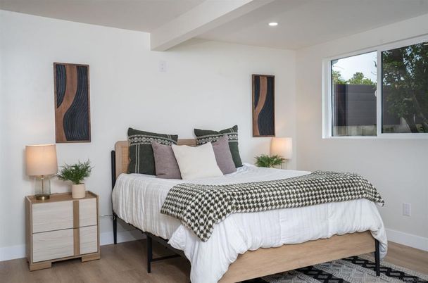 Bedroom, Interior, Recessed Lighting, Wood Texture Flooring