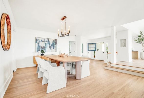 Chandelier, Dining room, Interior, Pendant Lights, Wood Texture Flooring