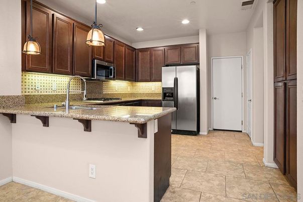 Interior, Kitchen, Pendant Lights, Recessed Lighting