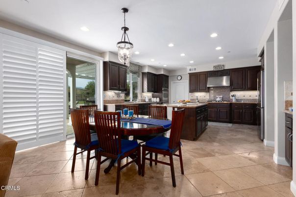 Dining room, Interior, Kitchen, Pendant Lights, Recessed Lighting, Stainless Steel Appliances