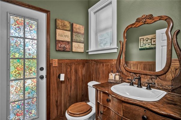 Bathroom, Interior