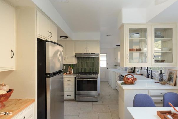 Interior, Kitchen, Stainless Steel Appliances