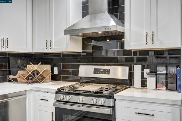 Interior, Kitchen, Stainless Steel Appliances