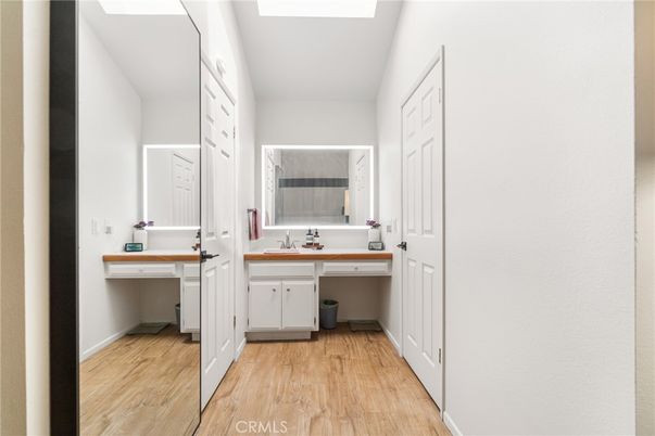 Bathroom, Interior, Wood Texture Flooring