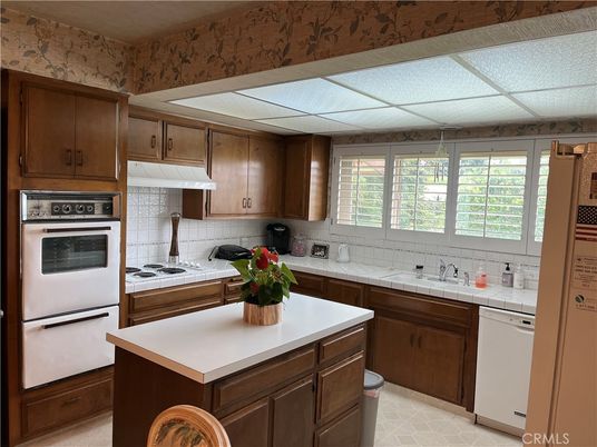 Interior, Kitchen, Tile Countertops