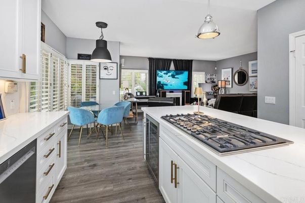 Dining room, Interior, Kitchen, Pendant Lights, Wood Texture Flooring