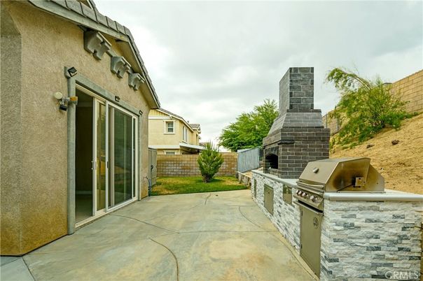 Exterior, Fireplace