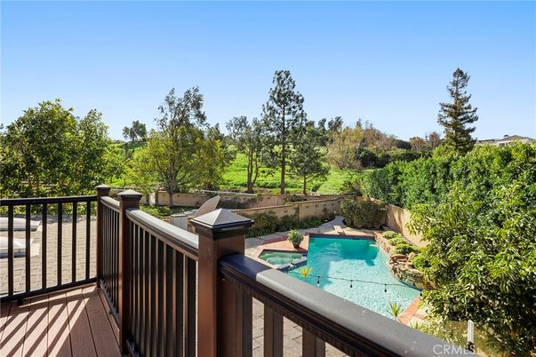 Exterior, Pool, Other