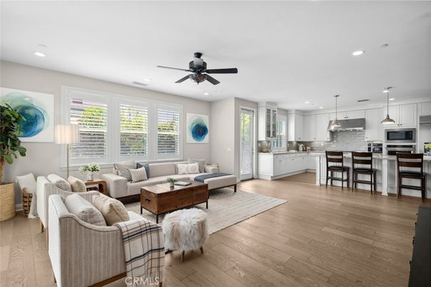 Interior, Kitchen, Living room, Pendant Lights, Recessed Lighting, Stainless Steel Appliances, Wood Texture Flooring