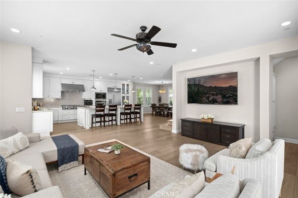 Dining room, Interior, Kitchen, Living room, Pendant Lights, Recessed Lighting, Stainless Steel Appliances, Wood Texture Flooring