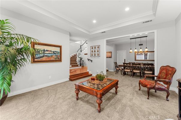 Dining room, Interior, Pendant Lights, Recessed Lighting