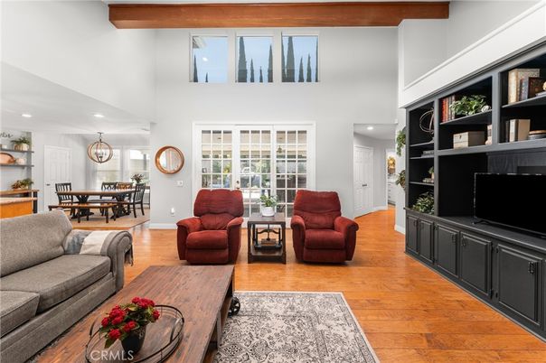 Dining room, Interior, Living room, Recessed Lighting, Wooden Beams, Wood Texture Flooring