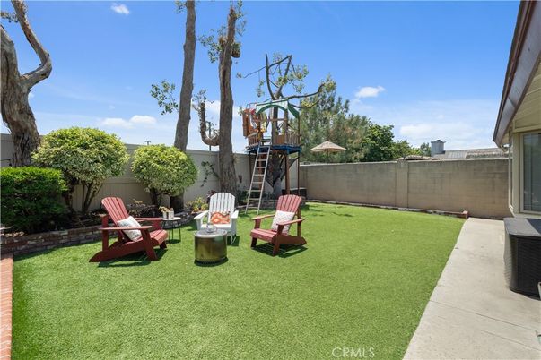 Backyard, Exterior, Playground