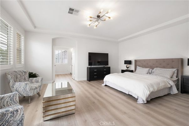 Bedroom, Interior, Pendant Lights, Wood Texture Flooring