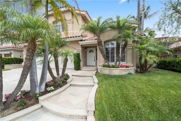 Backyard, Exterior, Facade, Mediterranean