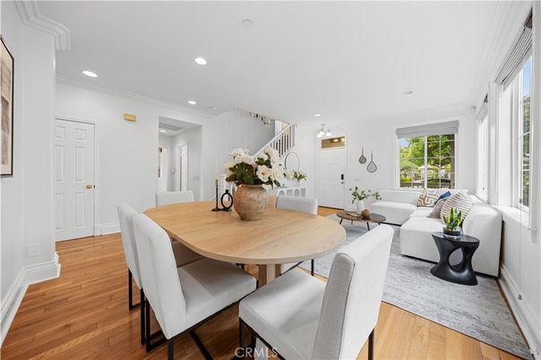 Dining room, Interior, Living room, Recessed Lighting, Wood Texture Flooring